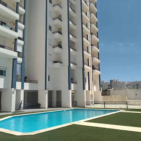 Pera & Pool - Silhueta Citadina 公寓