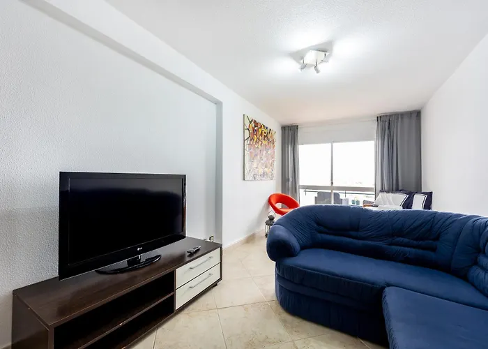 Pera & Pool - Silhueta Citadina * Armação de Pêra